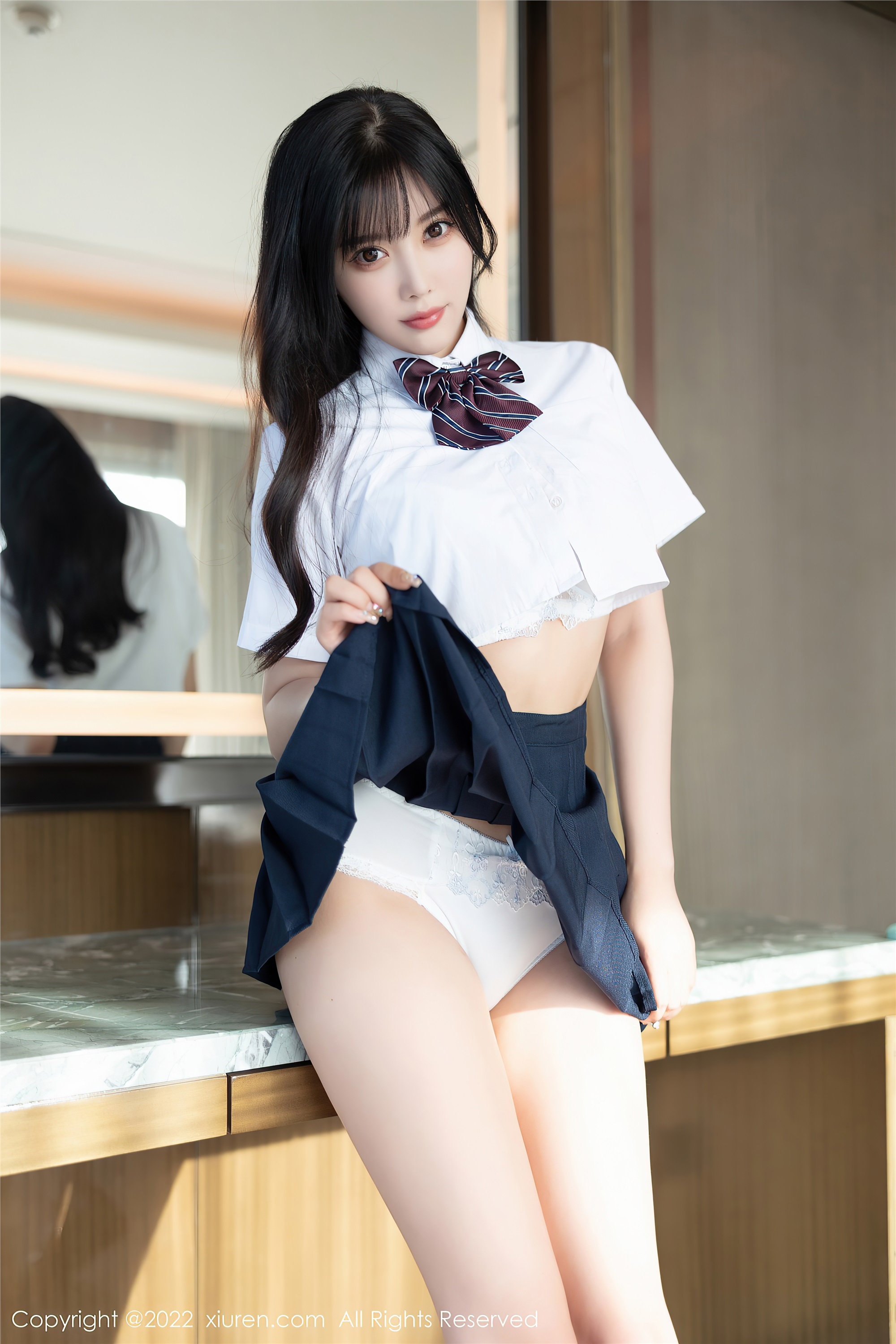 XiuRen秀人网  2022.07.26 No.5338 杨晨晨Yome 制服美臀